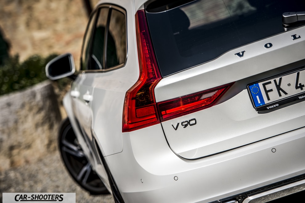 Volvo V90 T8 Prova Su Strada