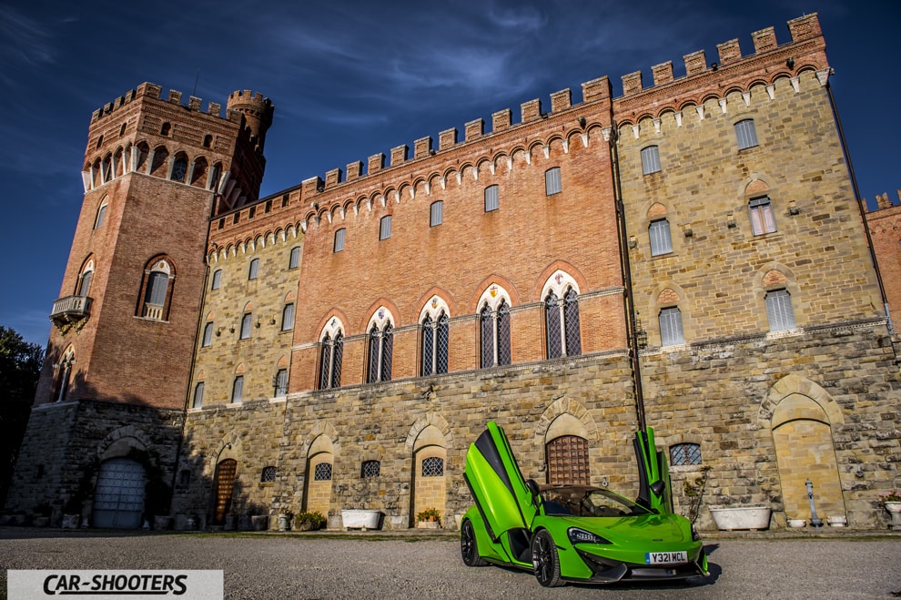 McLaren 570S Prova su Strada