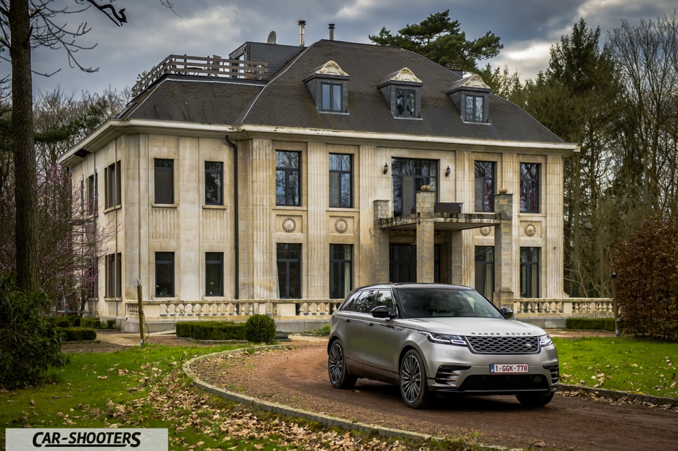 Range Rover Velar Prova su Strada