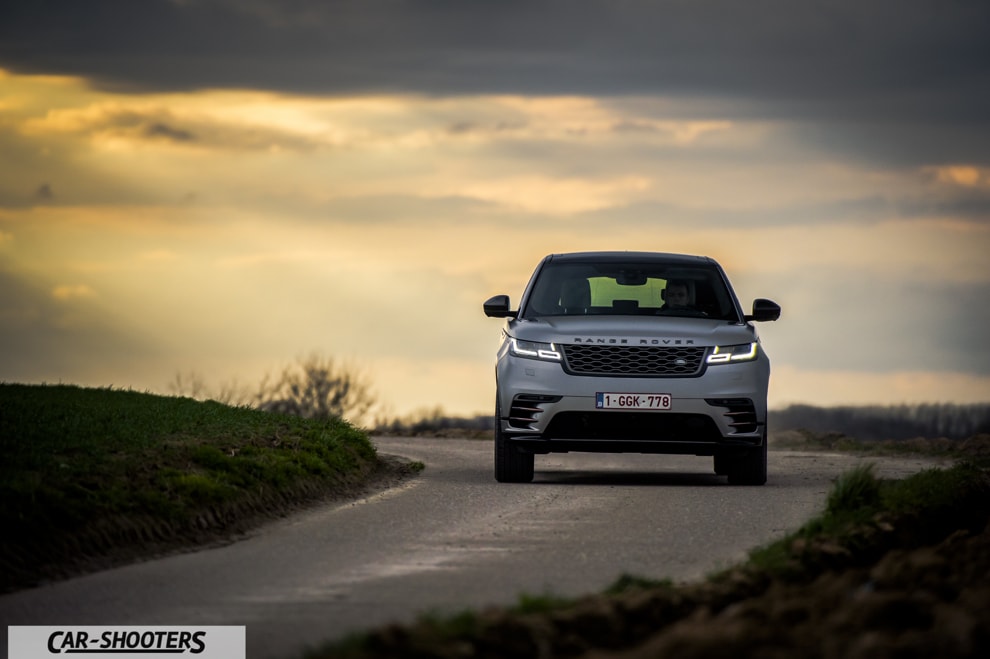 Range Rover Velar Prova su Strada