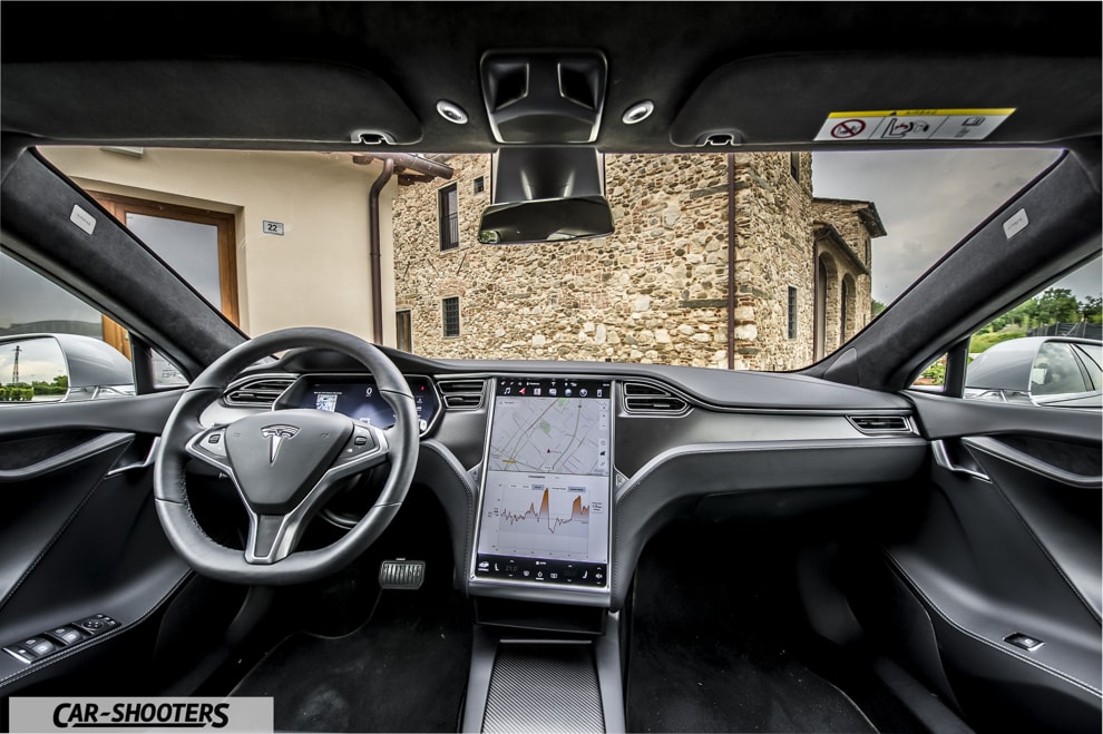 Tesla Model S 100D Prova su Strada