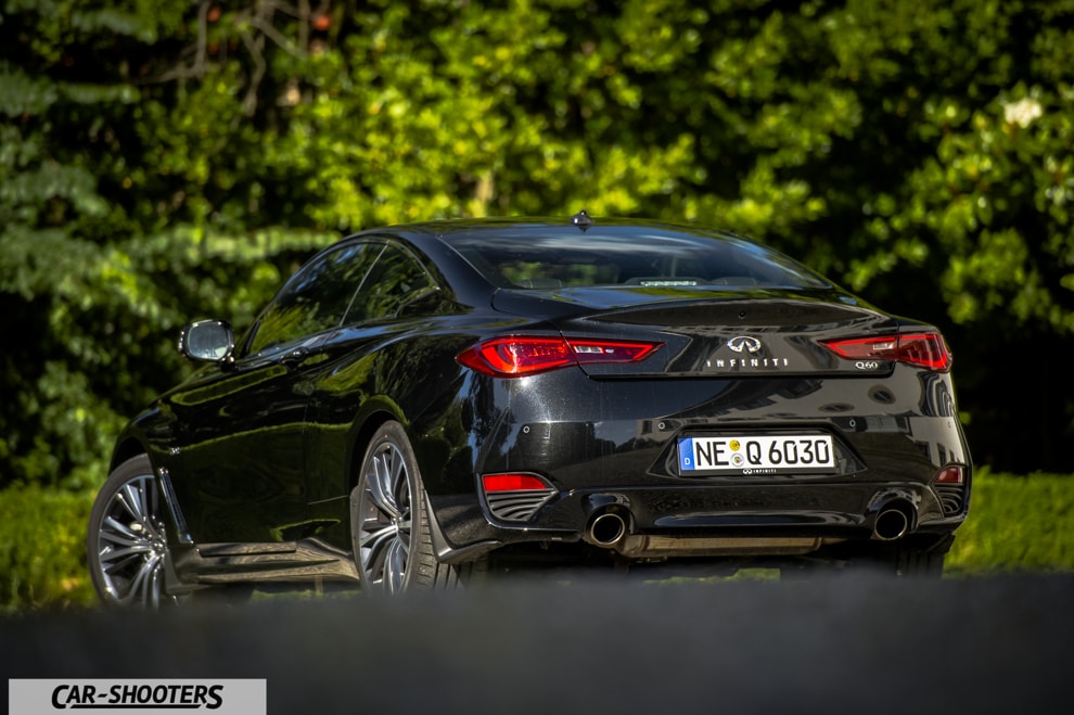 Infiniti Q60 Prova su Strada