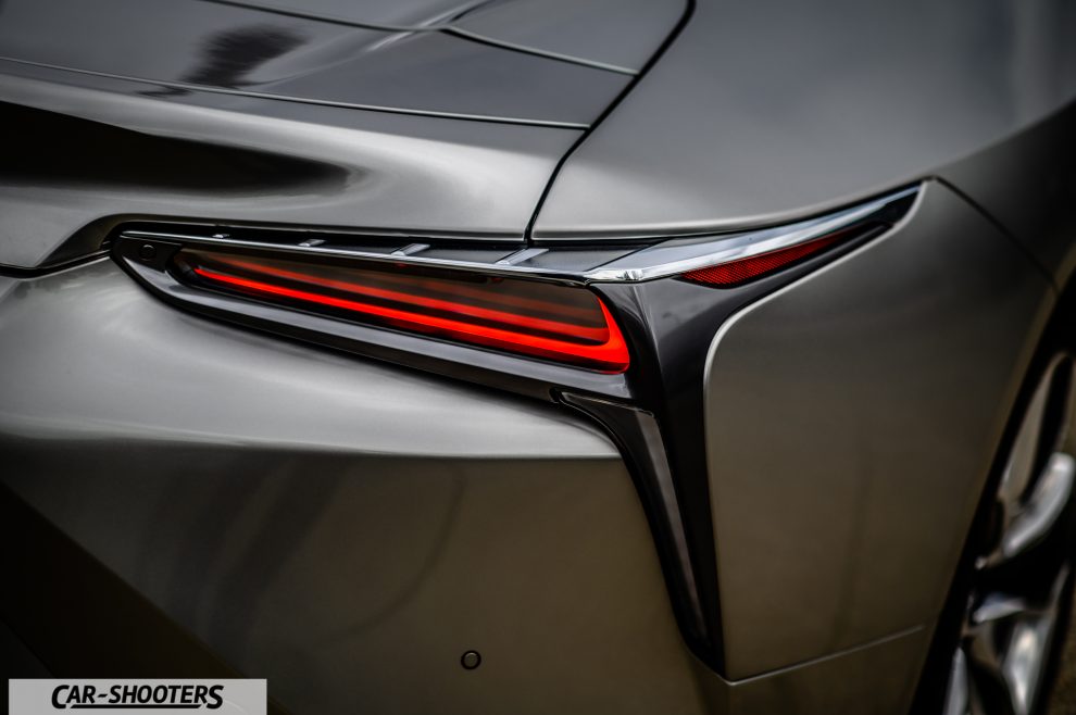 Lexus LC500h Prova Su Strada