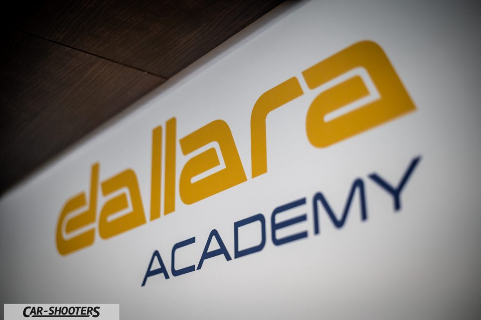 Car-Shooters Visitare Dallara Academy