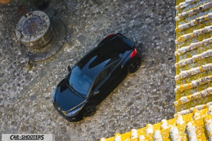vista dalla torre del castello di poppiano della peugeot rcz thp 200