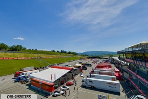 il paddock dell'autodromo del mugello e l'hospitality ferrari corse clienti