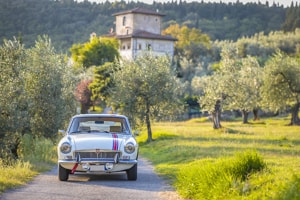 MG B GT SESTO FIORETINO VALIVERSI