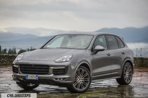Porsche Cayenne GTS Casentino