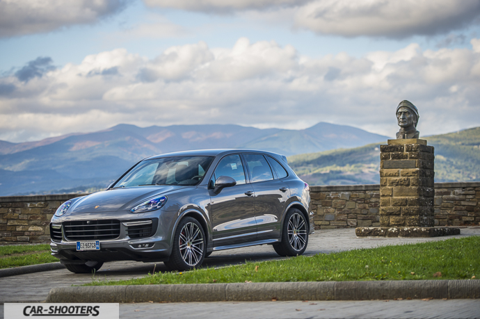 Porsche Cayenne GTS Casentino