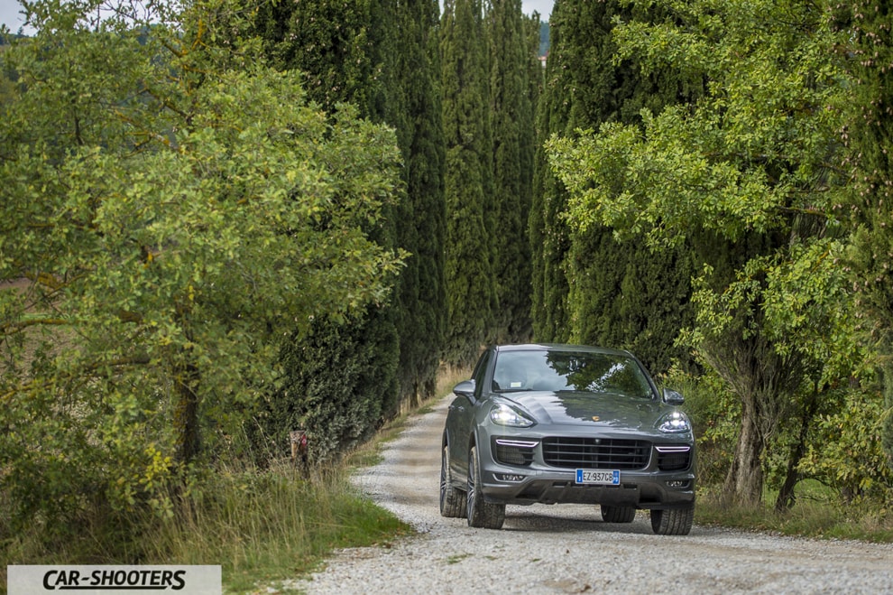 Porsche Cayenne GTS Casentino