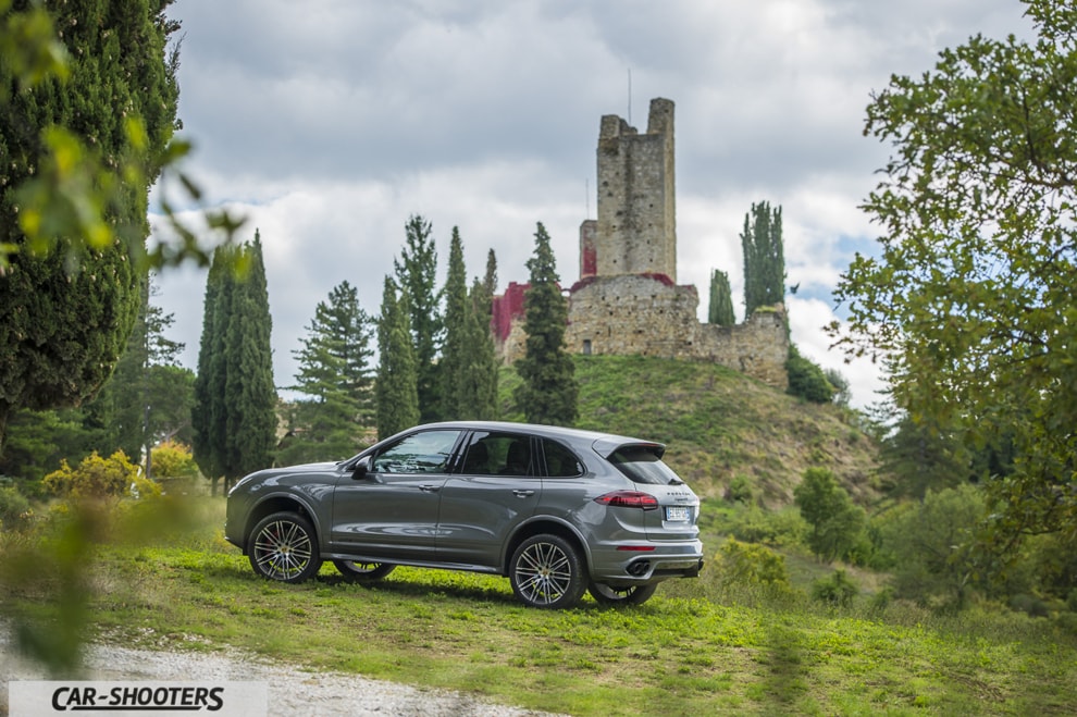 Porsche Cayenne GTS Casentino