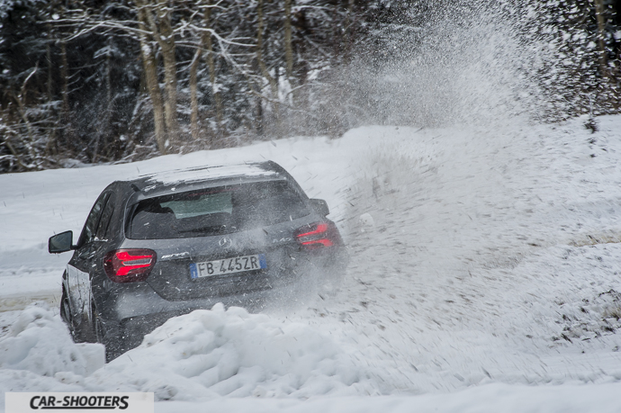 Mercedes-Benz Classe A AMG 4MATIC drifting