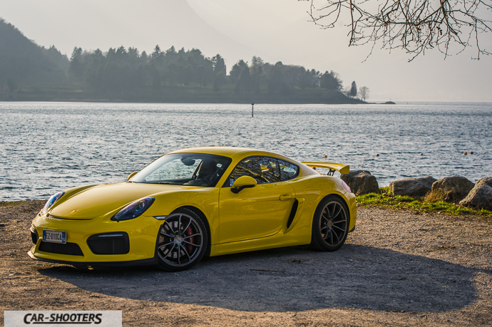 Piona e Porsche Cayman GT4