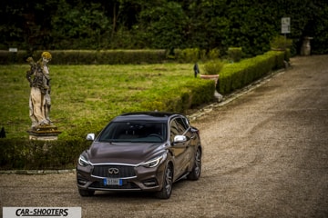 Infiniti Q30 Test Drive