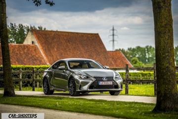 Lexus RC300 H F SPORT prova su strada