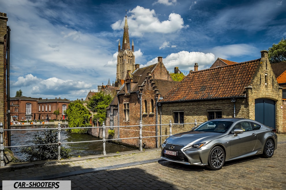 Lexus RC300 H F SPORT prova su strada