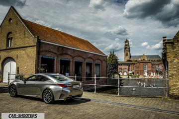 Lexus RC300 H F SPORT prova su strada