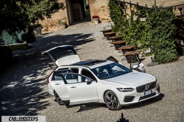 Volvo V90 T8 Prova Su Strada