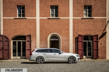 Volvo V90 T8 Prova Su Strada