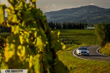 Volvo V90 T8 Prova Su Strada