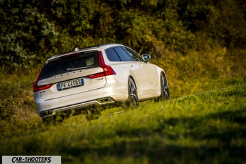 Volvo V90 T8 Prova Su Strada