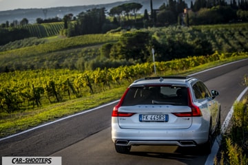 Volvo V90 T8 Prova Su Strada