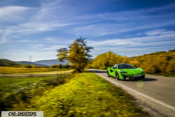 McLaren 570S Prova su Strada