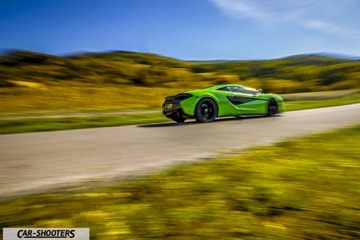 McLaren 570S Prova su Strada