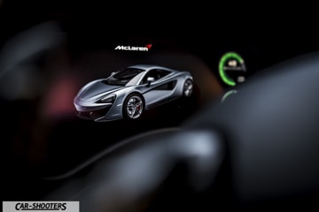 McLaren 570S Prova su Strada