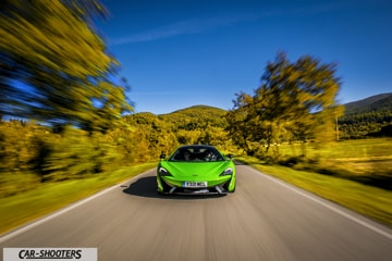 McLaren 570S Prova su Strada