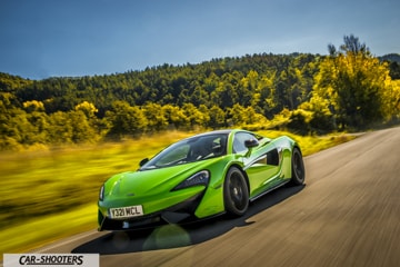 McLaren 570S Prova su Strada