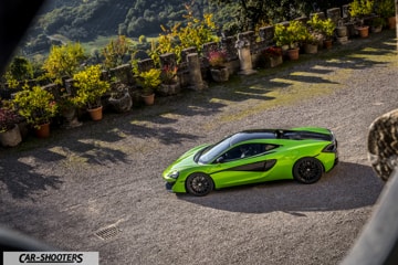 McLaren 570S Prova su Strada