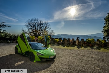 McLaren 570S Prova su Strada