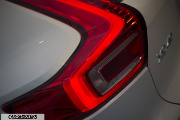 Volvo XC40 prova su strada