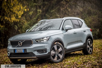 Volvo XC40 prova su strada