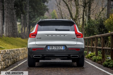 Volvo XC40 prova su strada