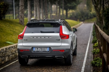 Volvo XC40 prova su strada