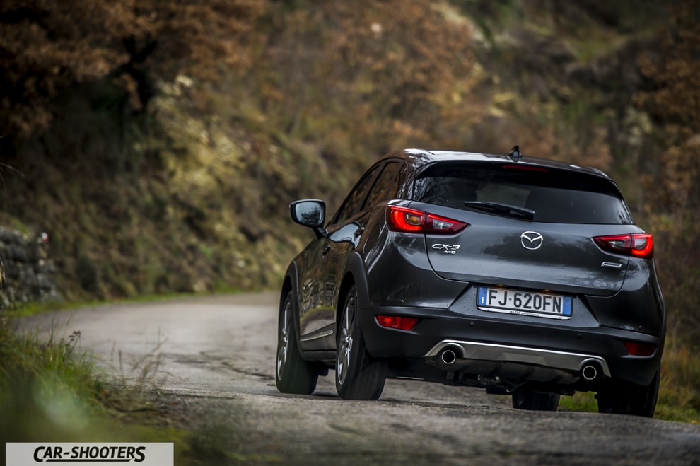 Mazda CX-3 Luxury Edition Prova su Strada