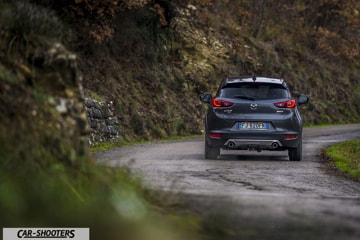 Mazda CX-3 Luxury Edition Prova su Strada