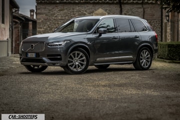 Volvo XC90 D5 PROVA SU STRADA