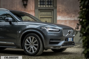 Volvo XC90 D5 PROVA SU STRADA