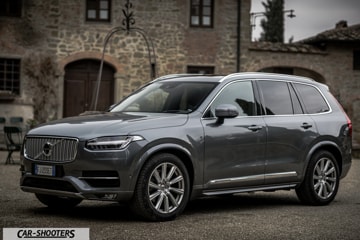 Volvo XC90 D5 PROVA SU STRADA