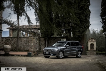 Volvo XC90 D5 PROVA SU STRADA