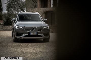 Volvo XC90 D5 PROVA SU STRADA