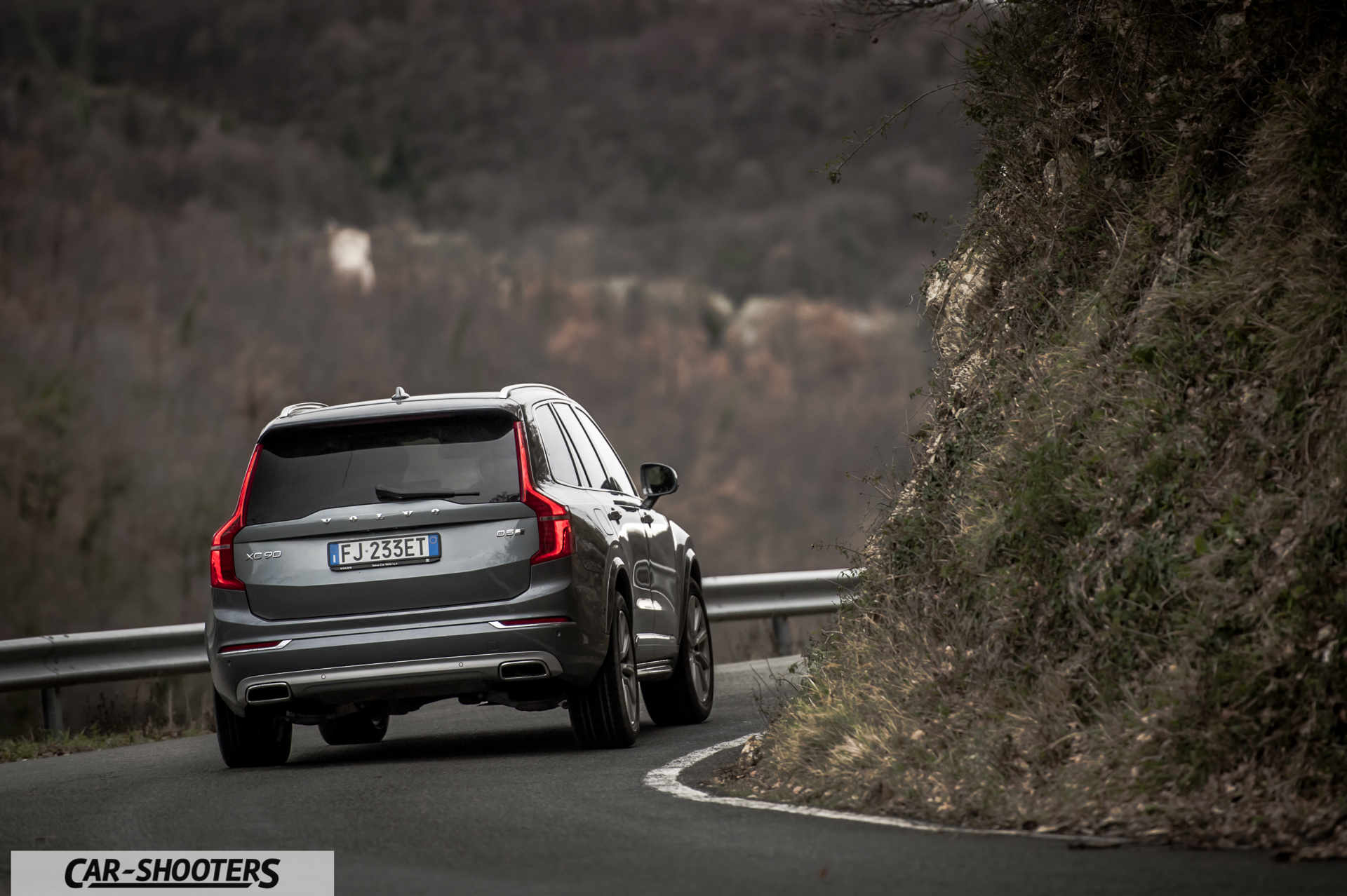 Volvo XC90 D5 Inscription The First Class of the Roads Review