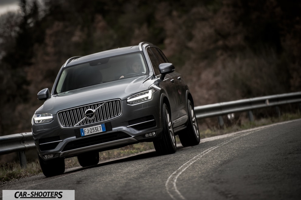 Volvo XC90 D5 PROVA SU STRADA