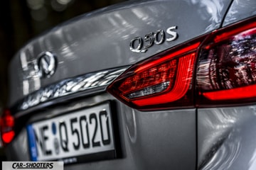 Infinti Q50 MY2018 Prova Su Strada