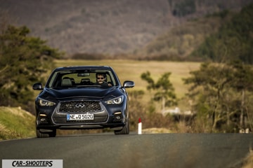 Infinti Q50 MY2018 Prova Su Strada