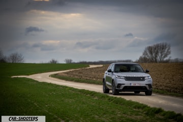 Range Rover Velar Prova su Strada