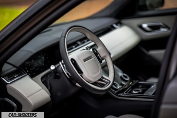 Range Rover Velar Prova su Strada